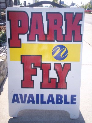 Howard Johnson Inn & Suites - Park-n-fly Packages