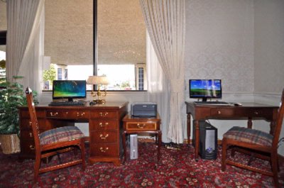 Best Western Big America - Executive Suite At The Big America Hotel In Santa Maria