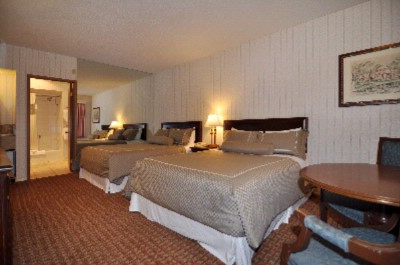Best Western Big America - The Big America Hotel In Santa Maria Offers Its Guests Clean And Spacious Rooms.