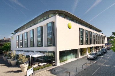 Exterior Of Myhotel Brighton
