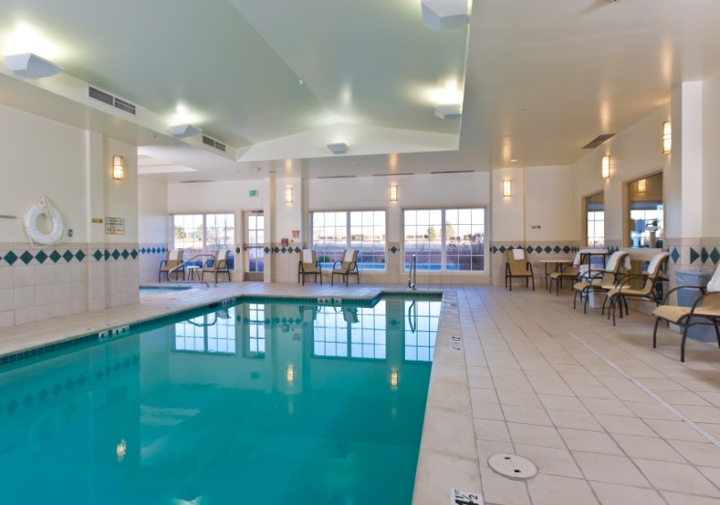Holiday Inn Airport - 