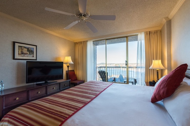 Standard Deluxe Room