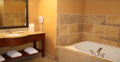 Hampton Inn & Suites - King Executive Suite Bathroom