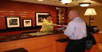 Hampton Inn & Suites - 