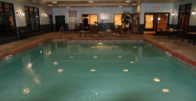 Hampton Inn & Suites - Indoor Heated Pool