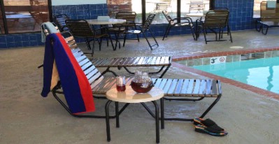 Hampton Inn & Suites - 