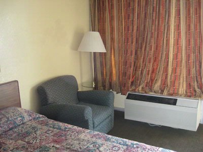 Knights Inn Airport North Charleston - 
