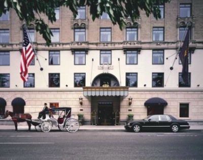 The Ritz Carlton New York Central Park - Hotel Facade