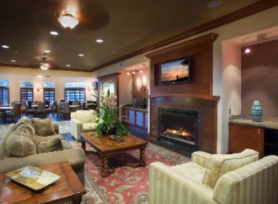 West Inn & Suites - Library
