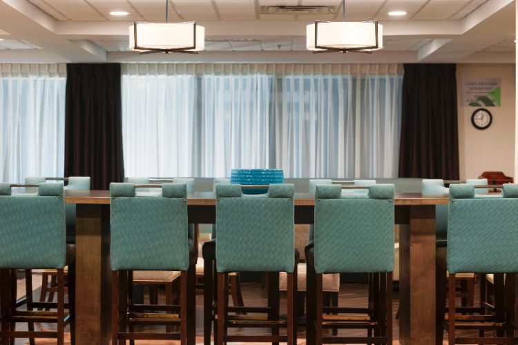 Wingate by Wyndham Schaumburg / Convention Center - 