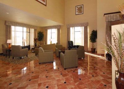 Comfort Suites - 
