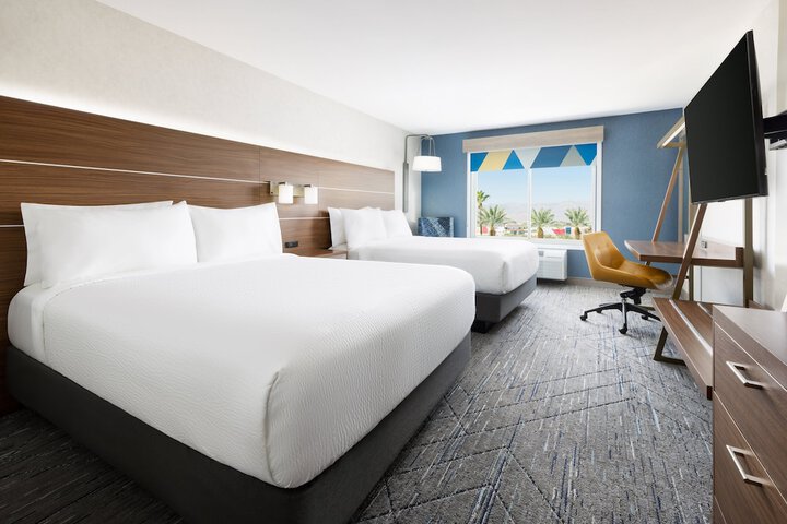 Holiday Inn Express Las Vegas South - Complimentary Breakfast Bar