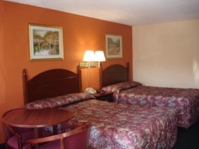 Knights Inn Atlanta East - Double Bedroom