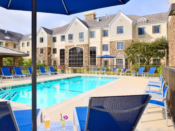 Staybridge Suites Houston Galleria - Bbq Gazebo