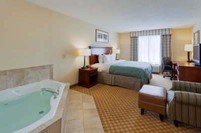 Country Inn & Suites - 