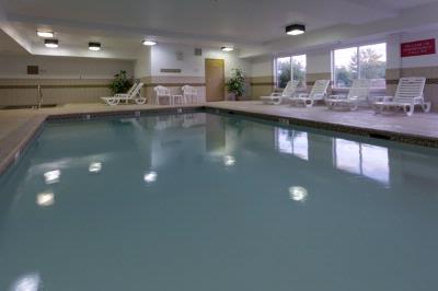 Country Inn & Suites - 