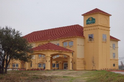 La Quinta Inn & Suites - 