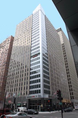 Chicago Courtyard Magnificent Mile - Our Urban Courtyard Towering At 23 Stories