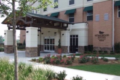 Homewood Suites by Hilton - Grand Porte Cochere