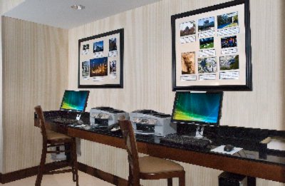 Homewood Suites by Hilton - Guest Computers