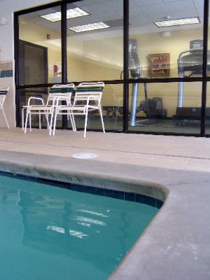 Courtyard by Marriott Merced - Pool