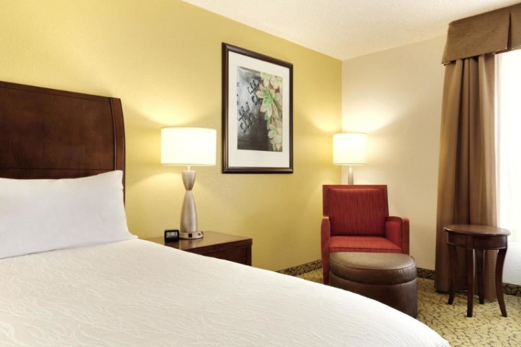 Hilton Garden Inn Anaheim / Garden Grove - 