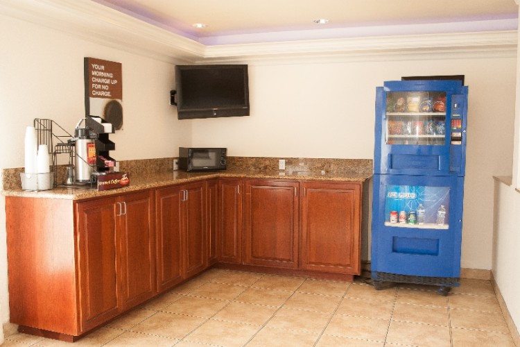 Days Inn - 
