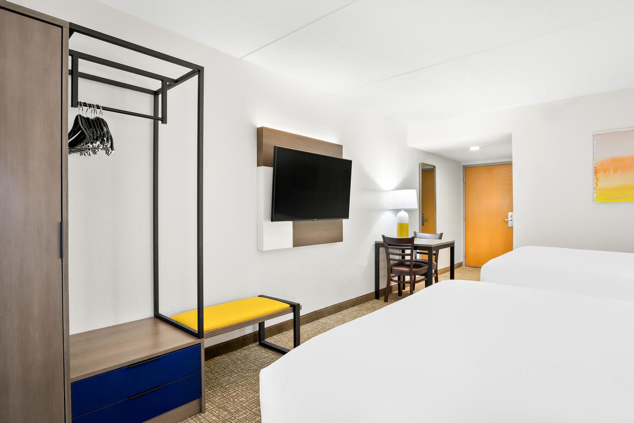 Comfort Inn Gold Coast - Indoor Pool And Whirlpool
