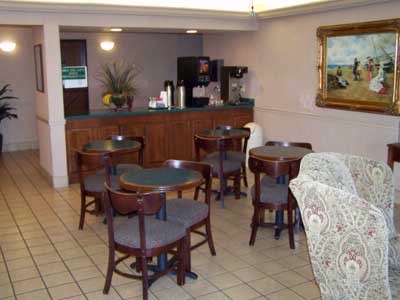 The Country Hearth Inn - 