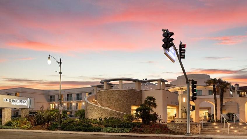 Best Western Sunrise Hotel - 