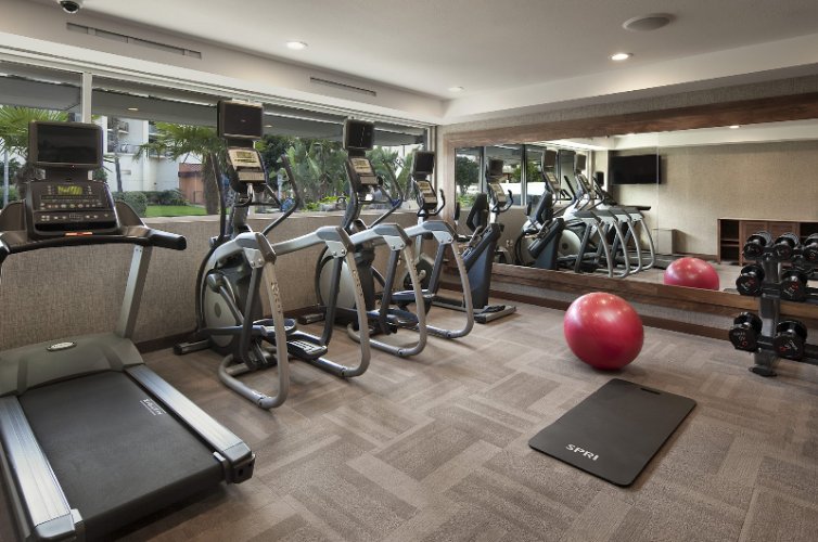 Best Western Sunrise Hotel - 
