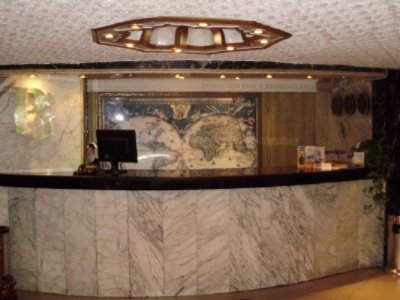 New Garden Palace Hotel - 