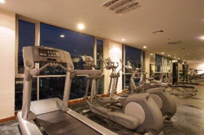 Adelphi Suites Bangkok - Fitness Center