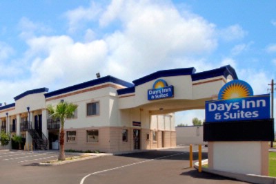 Days Inn & Suites Mesa - Front
