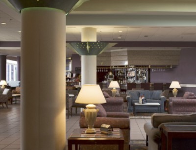 Holiday Inn Conference Center - Hotel Lobby
