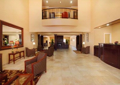 Comfort Suites Iah / Greenspoint - 