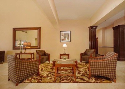 Comfort Suites Iah / Greenspoint - 