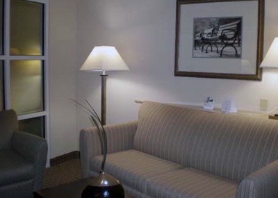 Comfort Suites Olive Branch Ms - Parlor Area In Each Suite
