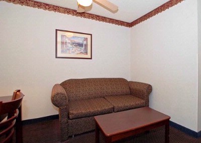 Quality Suites - 
