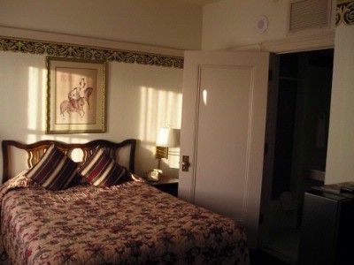 Gaslamp Plaza Suites - 