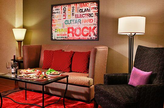 Madison Hotel - Deluxe Sleeping Rooms