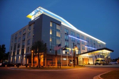 Aloft Charleston Airport & Convention Center - 