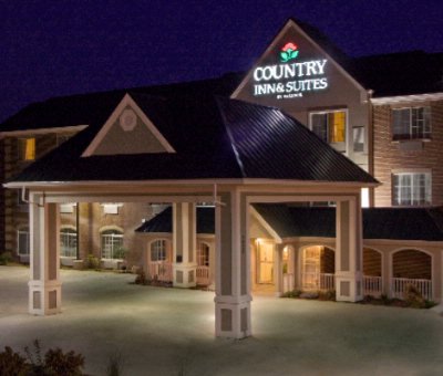 Country Inn & Suites - 