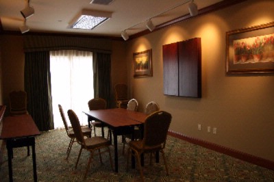 Hampton Inn - Meeting Room Seats 13 People