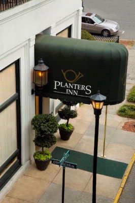 Planters Inn on Reynolds Square - Planters Awning