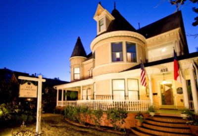 C. W. Worth House Bed & Breakfast - 