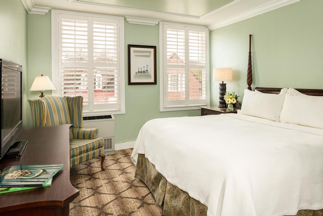 Andrew Pinckney Inn - 
