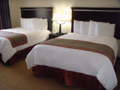 Travelodge Santa Maria - 2 Queen Beds