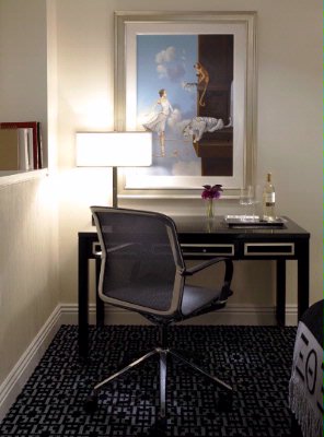 The Muse New York - A Work Station In All Rooms