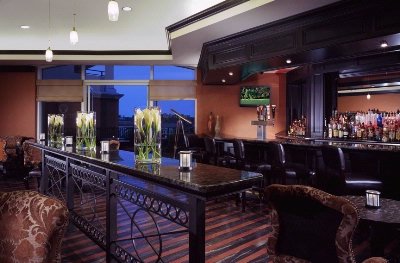 Marina Inn at Grande Dunes - Reflections Bar Serves Light Dining & Cocktails